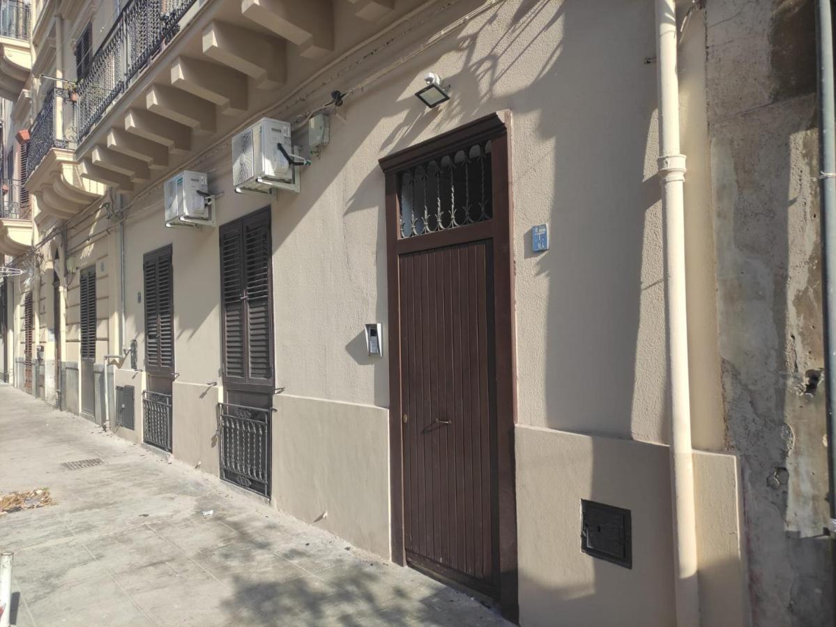 A Casa Da Chiara Apartment Palermo Exterior photo
